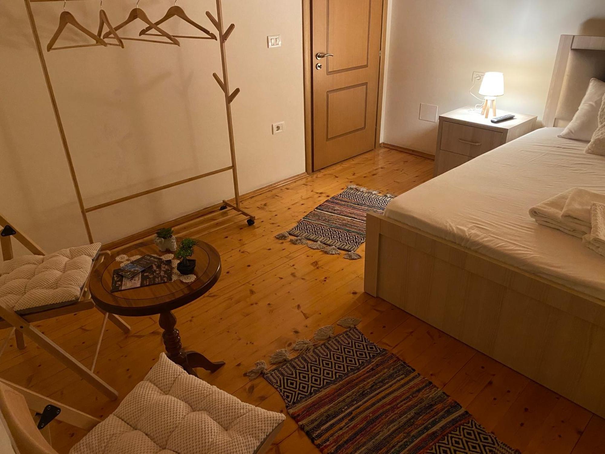 Villa Berat Exteriér fotografie